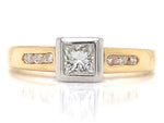 Load image into Gallery viewer, 18ct Princess Cut Diamond Solitaire Ring TDW 0.35ct
