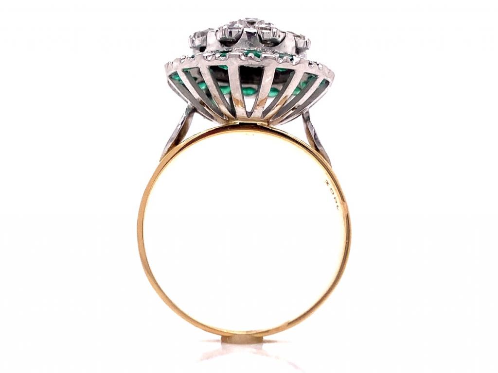 18ct Emerald Diamond Cluster Ring TDW 1.00ct