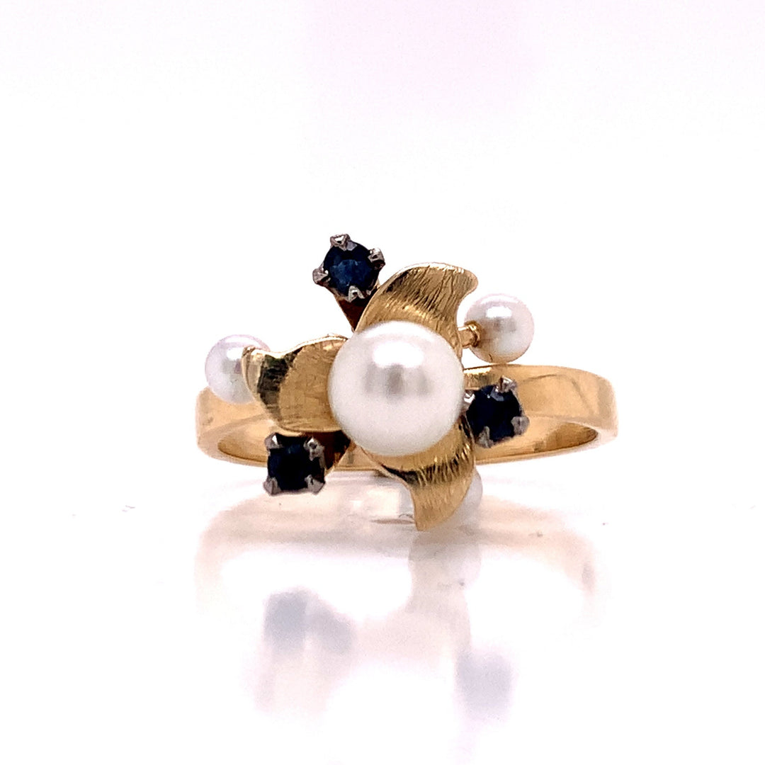 9ct/Palladium Sapphire Pearl Deco Ring - Moving Parts