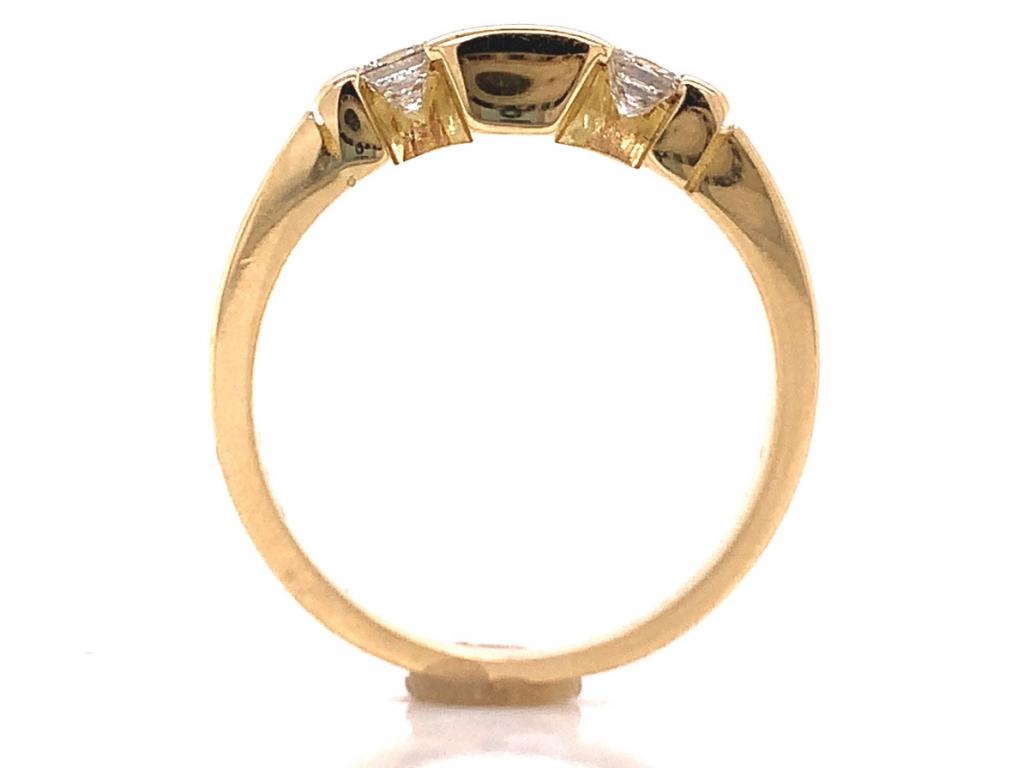 18ct three princess cut diamond ring tdw 0