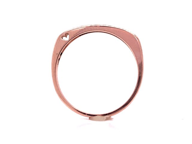 9ct rose cutout heart signet ring