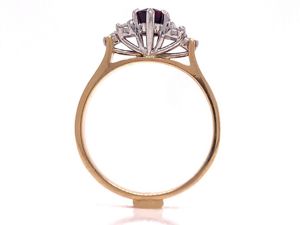 18ct ruby six diamond ring tdw 0