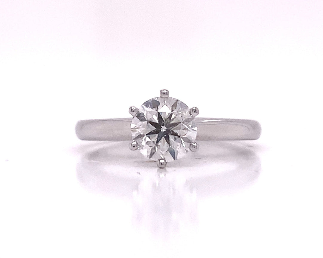 18ct White Gold Diamond Solitaire Ring TDW 1.05ct