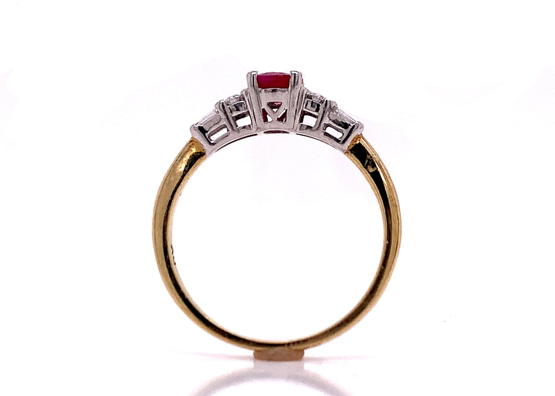 9ct Ruby Diamond Ring TDW 0.16ct