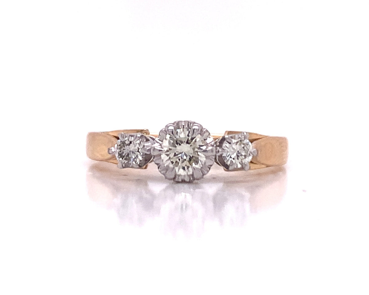 381217118ctthreediamondringtdw0