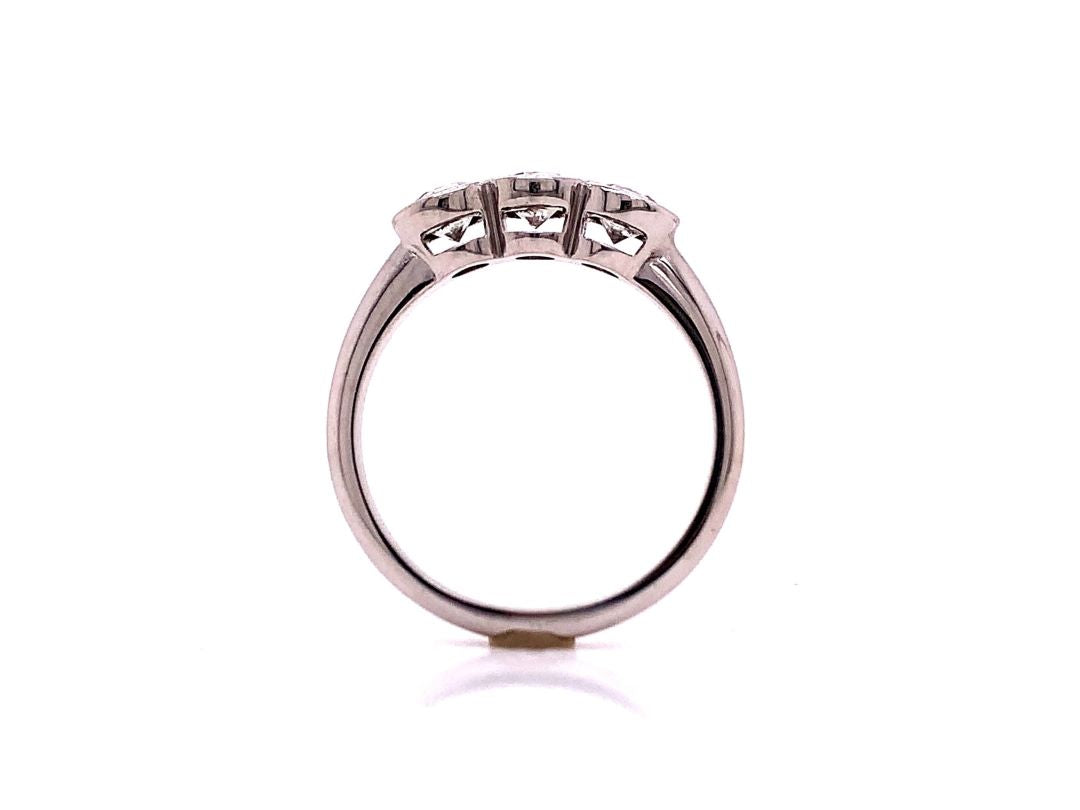 18ct white gold three diamond ring tdw 1