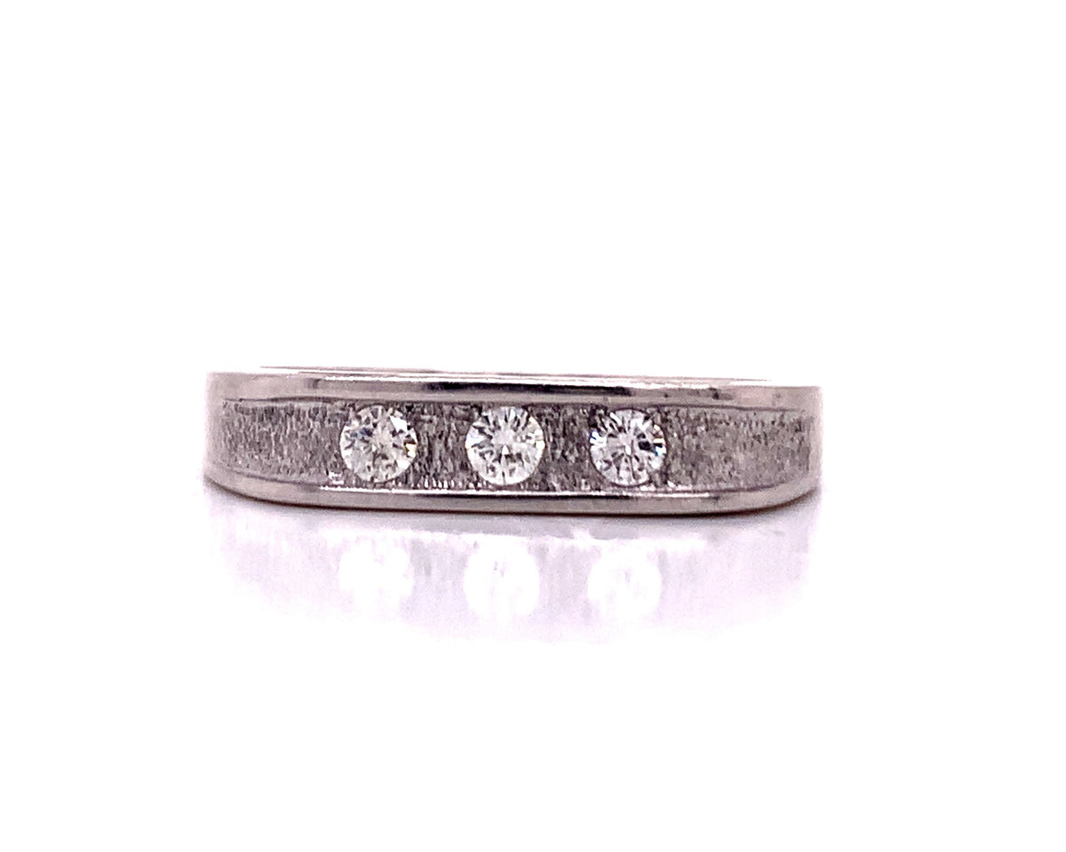 381229014ctwhitegoldthreediamondringtdw0