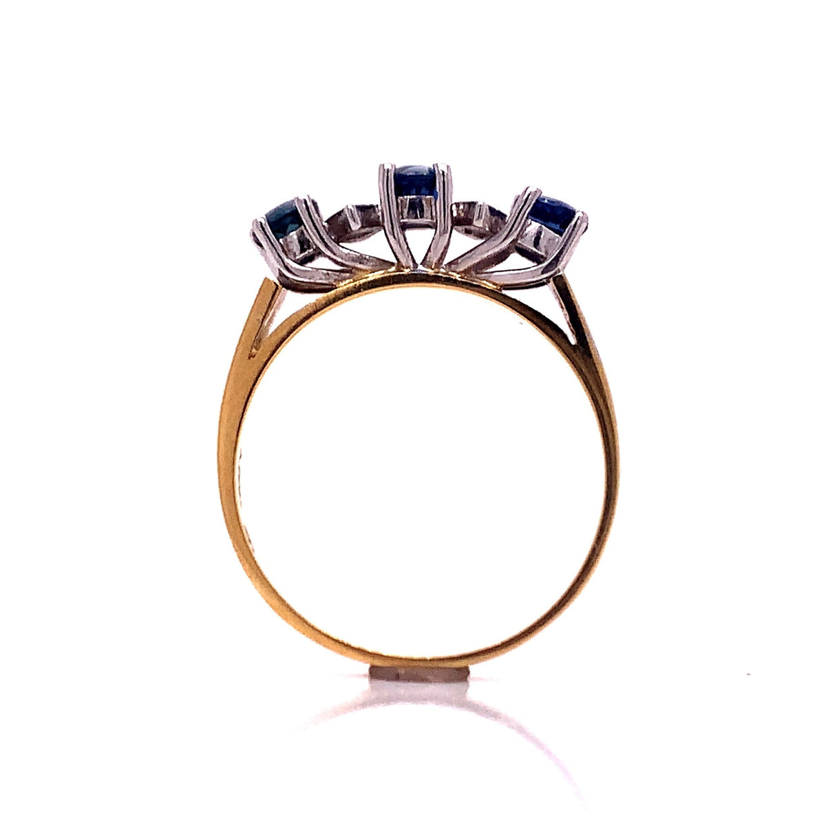 18ct three sapphire two diamond ring