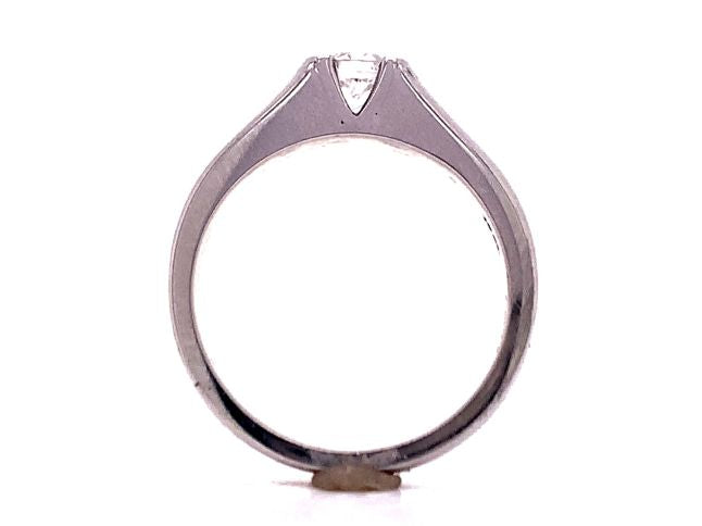 Platinum diamond solitaire ring tdw 0