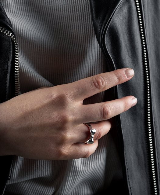 Stolen Girlfriends Club Bow Ring