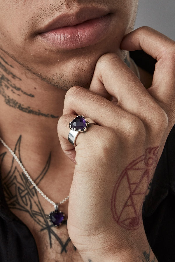 Stolen Girlfriends Club Stg Love Claw Ring -  Dark Amethyst