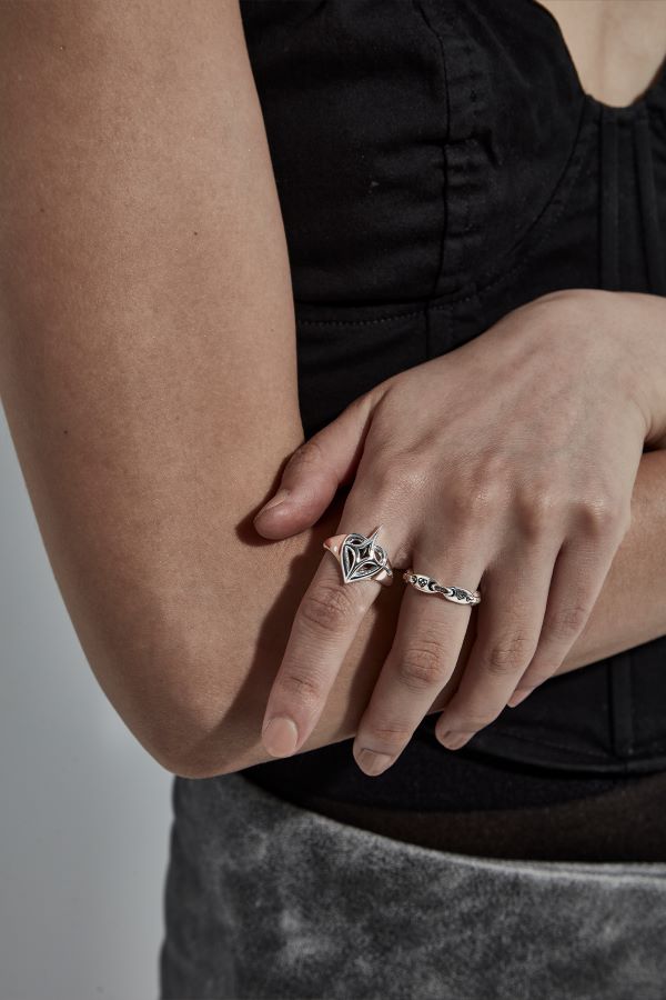 Stolen Girlfriends Club Sterling Silver Starstruck Signet Ring