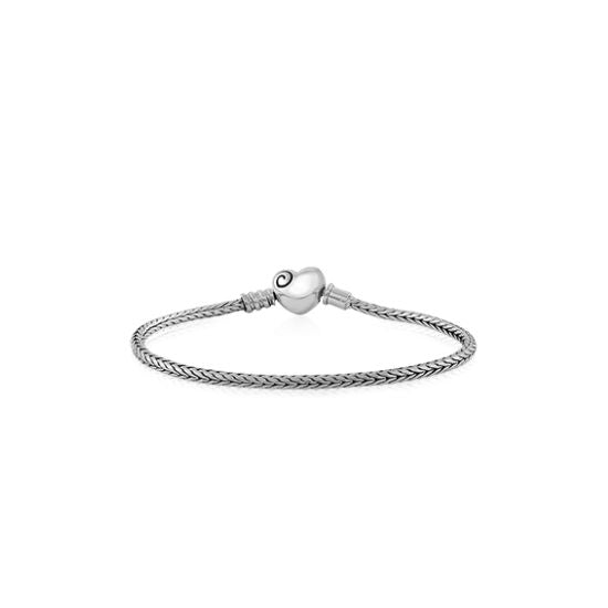 Evolve Stg Heart Clasp Charm Bracelet