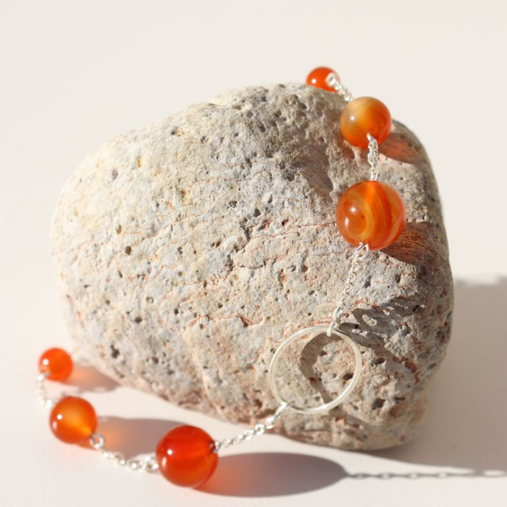 La pierre stg carnelian bead bracelet
