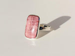 Load image into Gallery viewer, La Stele Stg Pink Rhodochrosite Rectangle Ring
