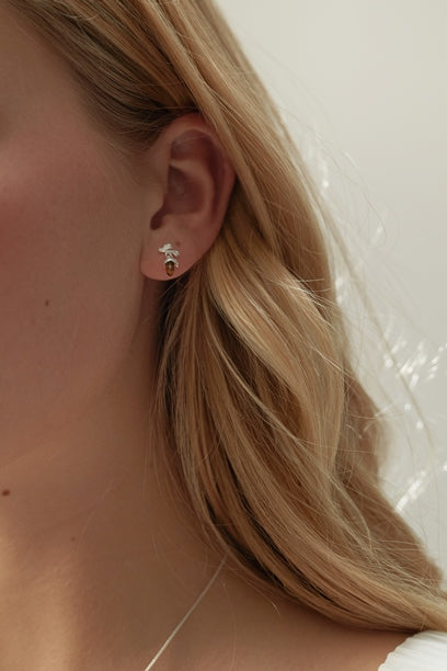 Karen walker stg micro acorn and leaf studs