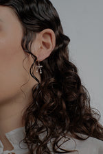 Load image into Gallery viewer, Karen Walker Stg Love Knot Earrings
