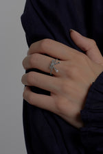 Load image into Gallery viewer, Karen Walker Stg Love Knot Ring
