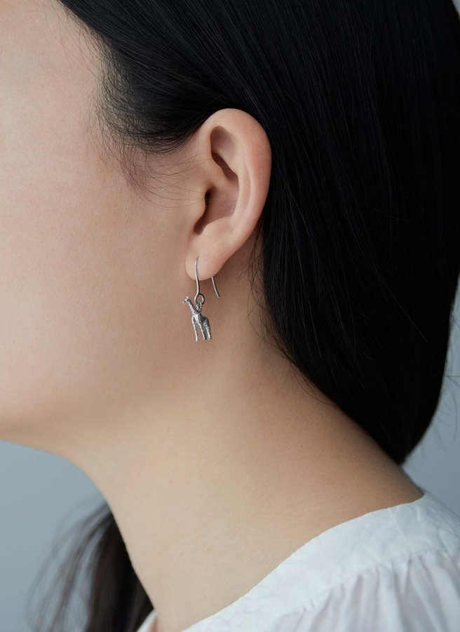 Karen walker stg giraffe drop earrings