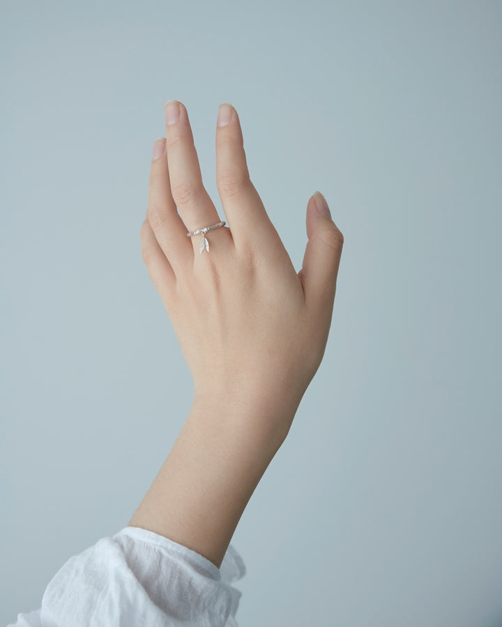 Karen walker stg bamboo charm ring