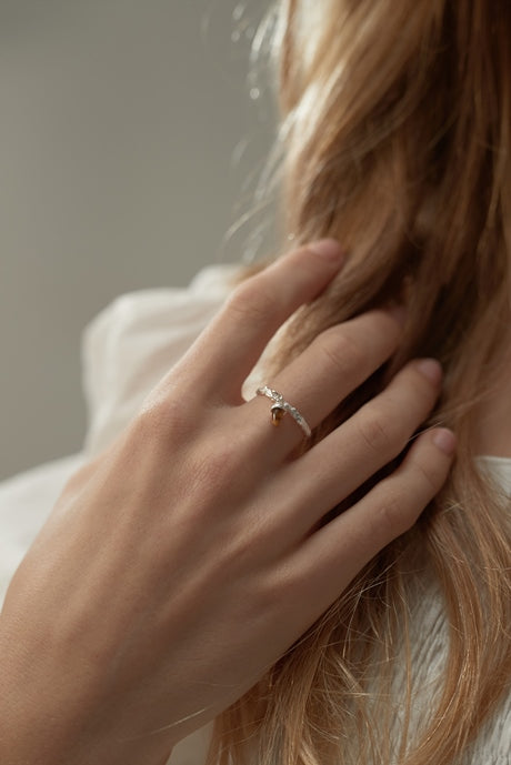 Karen walker stg micro acorn & leaf charm ring