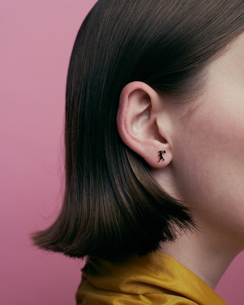 Karen Walker Stg Mini Runaway Girl Studs