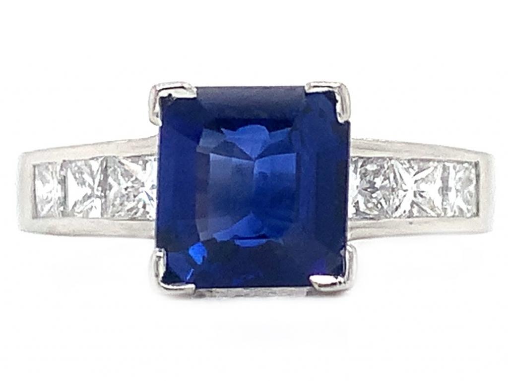 X1483b platinum sapphire diamond ring tdw 0