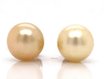 Load image into Gallery viewer, 18ct Akoya Pearl Stud Earrings
