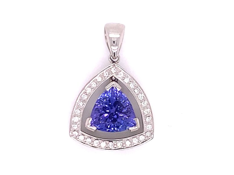 18ct White Gold Tanzanite Diamond Pendant TDW 0.15ct