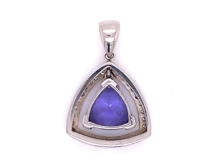 18ct White Gold Tanzanite Diamond Pendant TDW 0.15ct