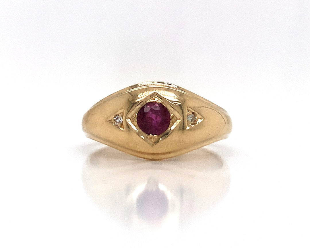 18ct Ruby Two Diamond Ring