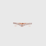 Load and play video in Gallery viewer, 18ct Rose Diamond V Shape Ring TDW 0.23ct
