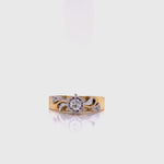 Load and play video in Gallery viewer, 18ct Two Tone Illusion Diamond Solitaire Ring TDW 0.17ct

